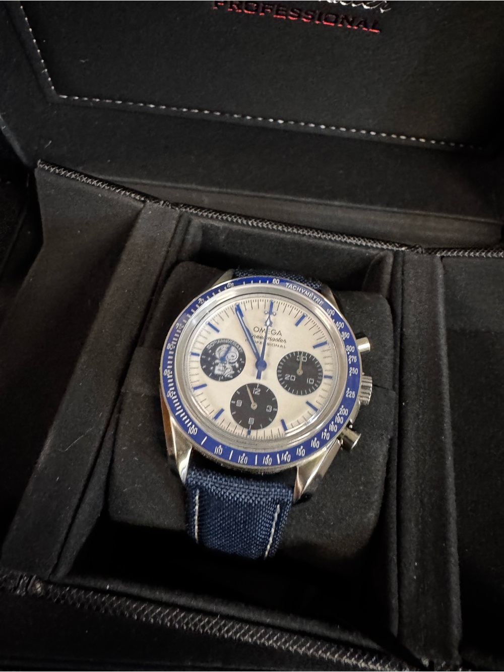 Omega Speedmaster Professional Black box and Travel Case - Picture 2 of 7